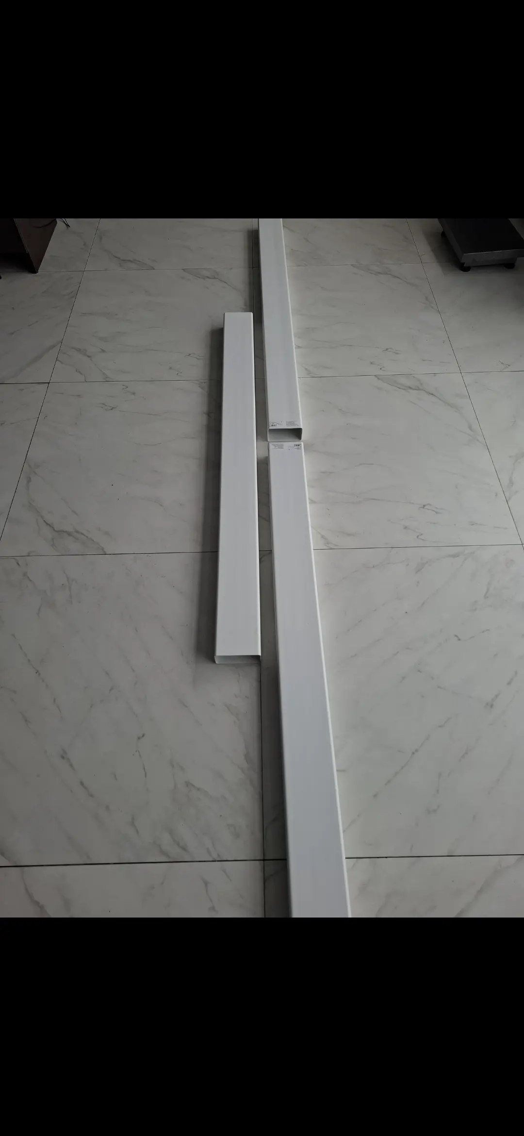 Plastik dördkünc boru